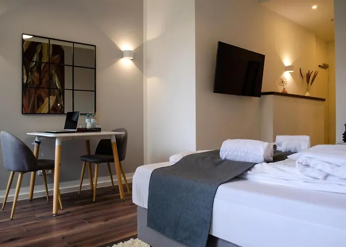 Homely Stay Studio 7 - Elegant Self-Check-In Studio For Urban Travelers