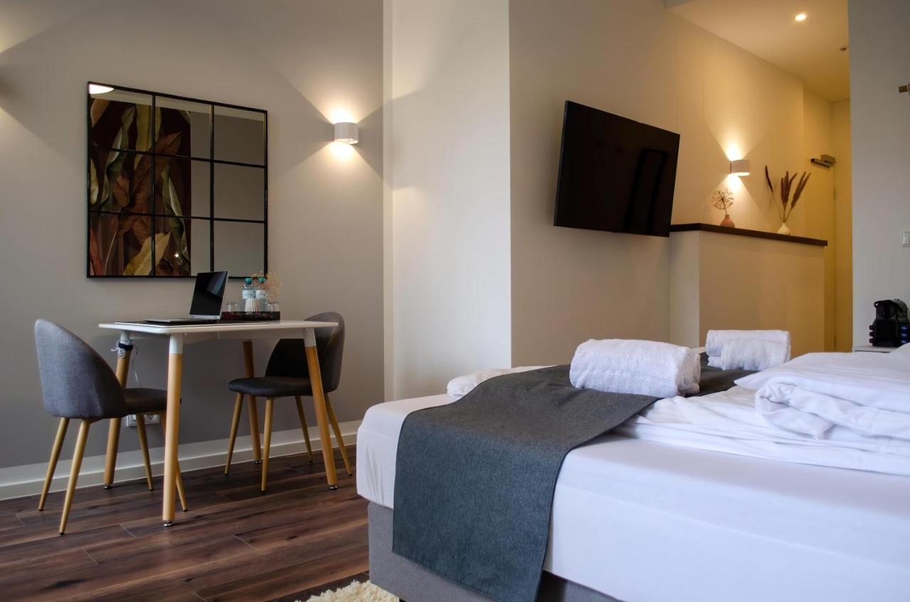 Apartment Homely 7 - Elegant Self-check-in For Urban Travelers
